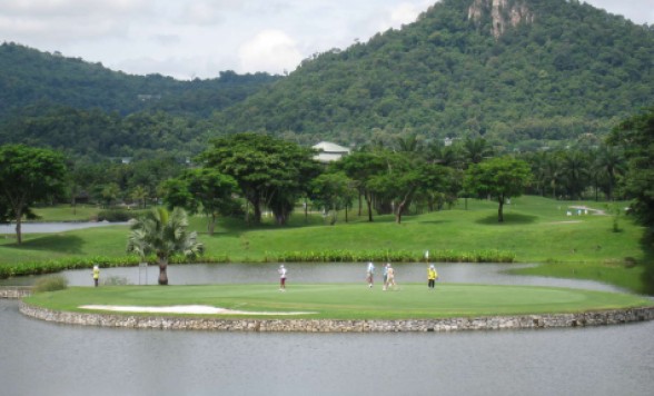 【中級コース】カオキアオゴルフ＜ゴルフ場手配＞